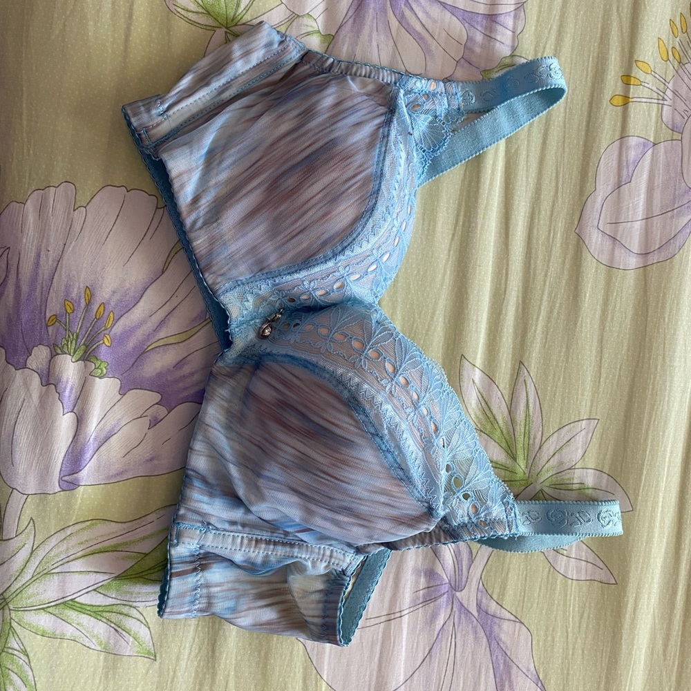 Push up bra